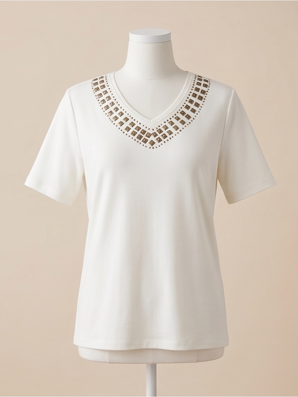 Alia White Embellished V-Neck Top XL | Cotton Blend | Classic Chic